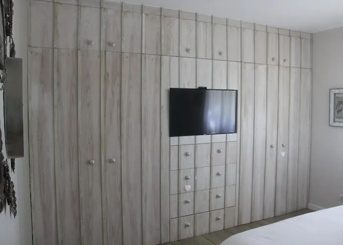 Quintinha Do Poceirao * Águas de Moura